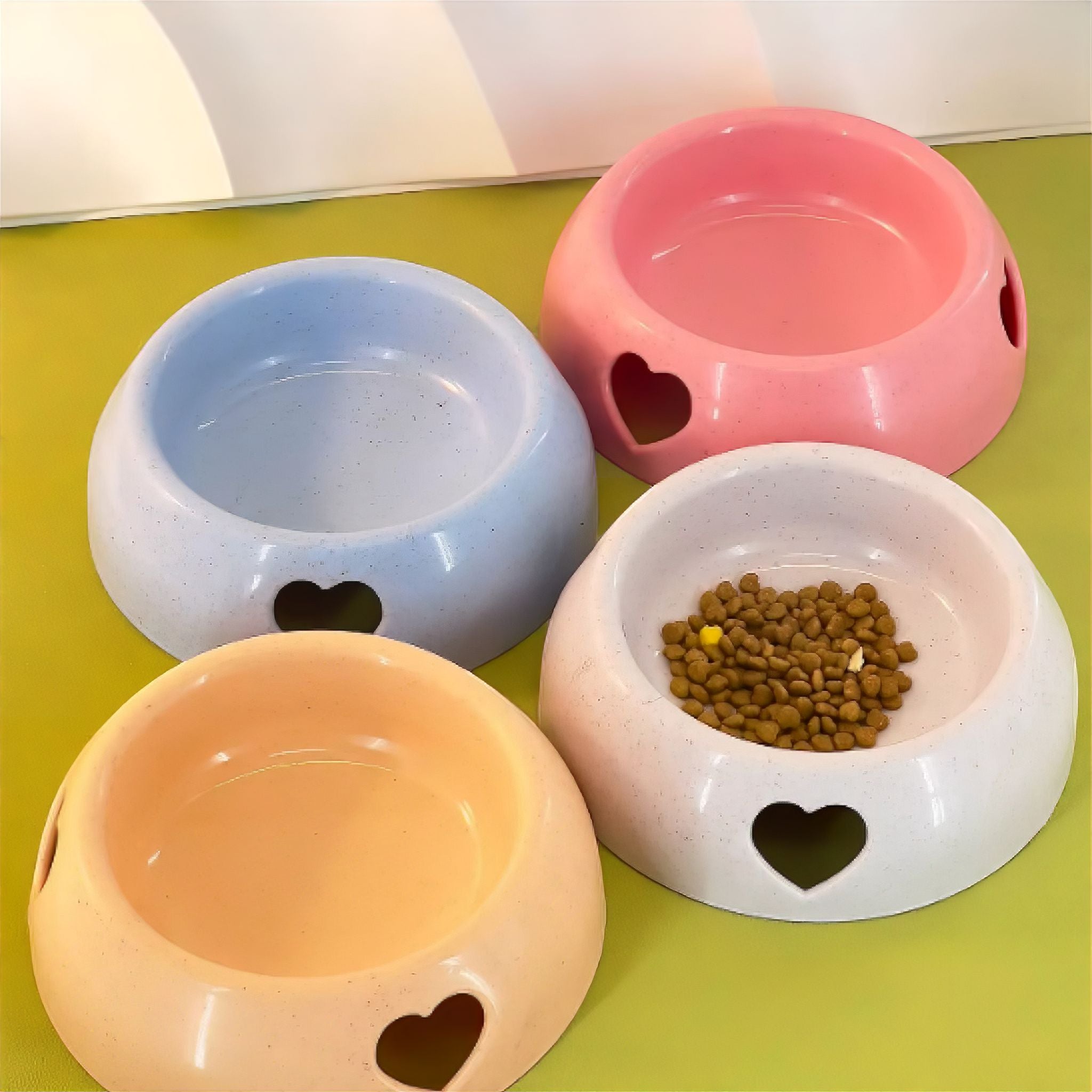 Happy Paws Bowl Luxe Pet Store | Tiny. Pure. Love. 